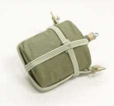 Dragon Models Loose 1/6th Scale WWII British Water Bottle (OD) w/(Khaki) webbing #DRL2-A103