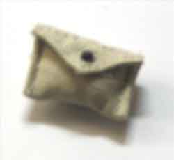 Dragon Models Loose 1/6th Scale WWII US M1942 1st Aid Pouch cloth no stamps (Khaki) #DRL3-P304