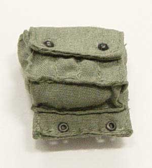 Dragon Models Loose 1/6th Scale WWII US USMC Jungle 1st Aid Pouch cloth #DRL3-P851