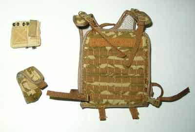 HOT TOYS 1/6th Loose Plate Carrier (Desert DPM) #HTL4-Y600