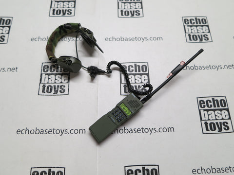 FLAG SET Loose 1/6th PRC-152 Radio w/Peltor Headset (Woodland) Modern Era #FSL4-K102