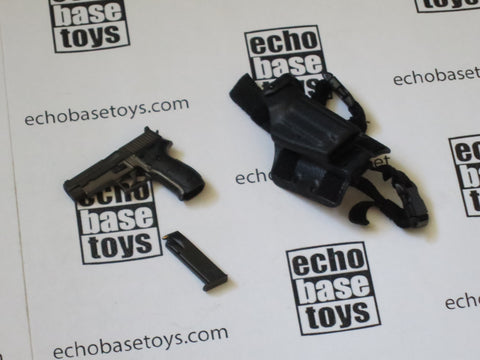 DAM Toys Loose 1/6th P226 Pistol w/SL Holster (BK)  #DAM4-W015