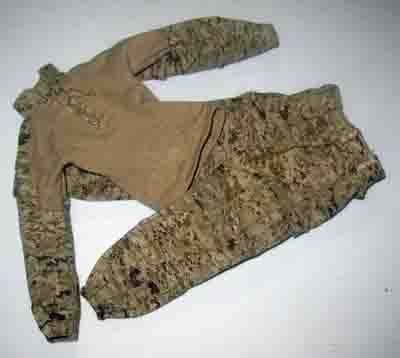 DAM Toys Loose 1/6th MCCUU Trousers/FROG Blouse (Desert MARPat) #DAM4-U150
