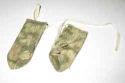 Dragon Models Loose 1/6th Scale WWII German Water/Tan Mittens #DRL1-A422
