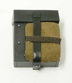 Dragon Models Loose 1/6th Scale WWII German Machine Gunner Tool Pouch w/cleaning rag #DRL1-P602