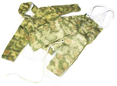 Dragon Models Loose 1/6th Scale WWII German (Reversible) Winter Combat Parka & Trousers (scallop pockets) & Trousers-Water/(Tan) Camo #DRL1-U727