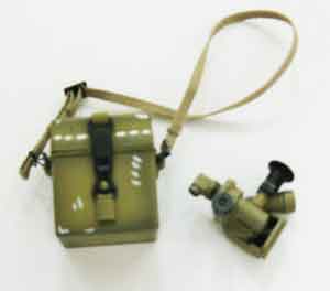 Dragon Models Loose 1/6th Scale WWII German MG34 Tripod Scope & Case w/Carrying Strap (Tan) weathered #DRL1-X321