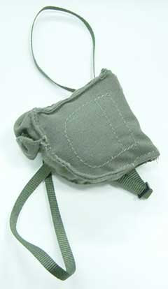 Dragon Models Loose 1/6th Scale Modern Military M40 Gas Mask Bag (V3 Canvas/Green Strap) # DRL4-P802