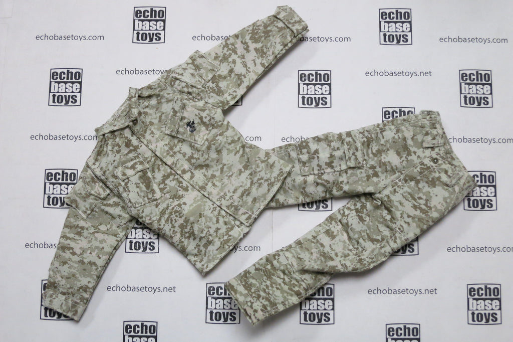 Dragon Models Loose 1/6th Scale Modern Military USMC Marpat Desert BDUs (Digital) # DRL4-U400