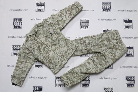 Dragon Models Loose 1/6th Scale Modern Military USMC Marpat Desert BDUs (Digital) # DRL4-U400