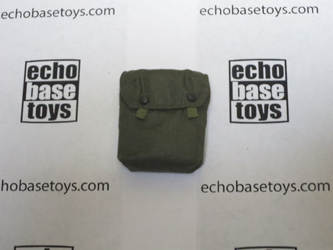 Dragon Models Loose 1/6th Scale WWII German Gas Mask Cape (Green)(vinyl green insert) #DRL1-A176