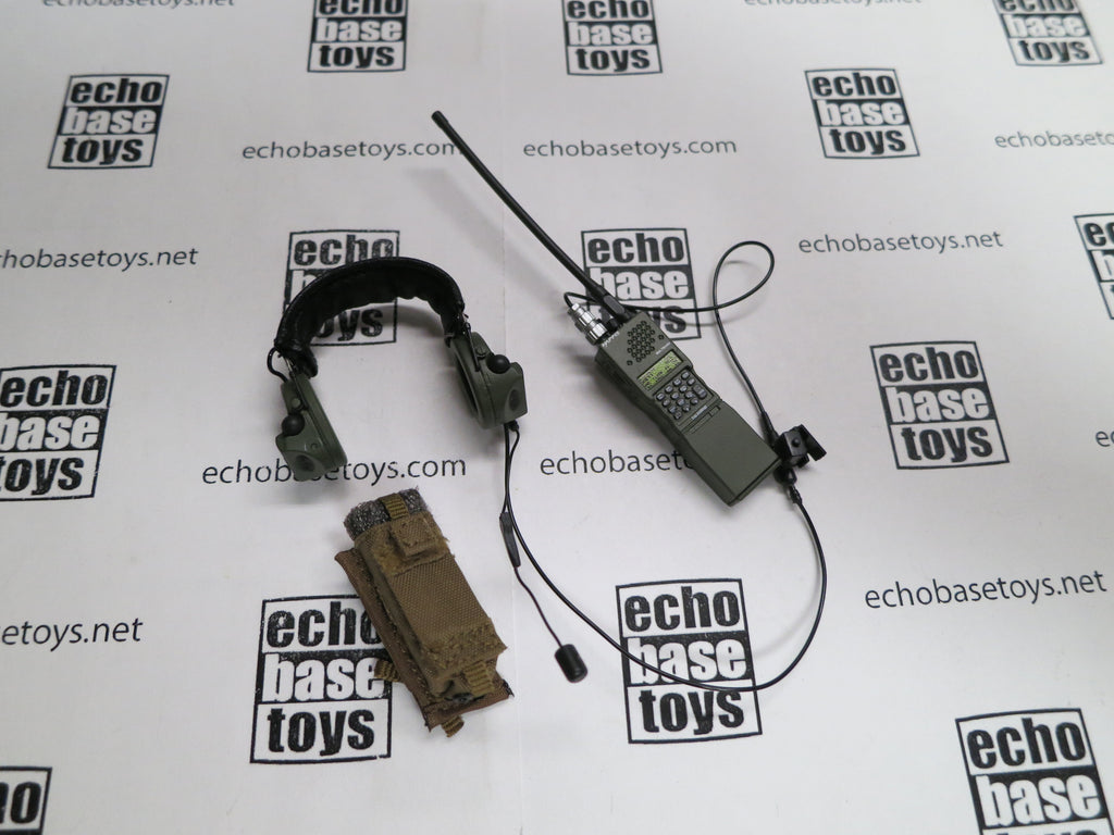 FLAG SET Loose 1/6th PRC-152 Radio w/Peltor Headset & Pouch Modern Era #FSL4-K100